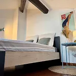 Studio De Charme Au Coeur De Cannes 2 Min Plage Et 10 Congres
